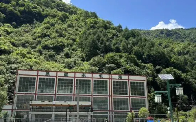 Wenchuan Yinming Mountain Lodge (Gan Haizi Scenic Area)
