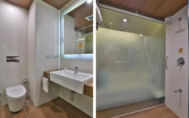 Capital O 1338 Hotel Harmony