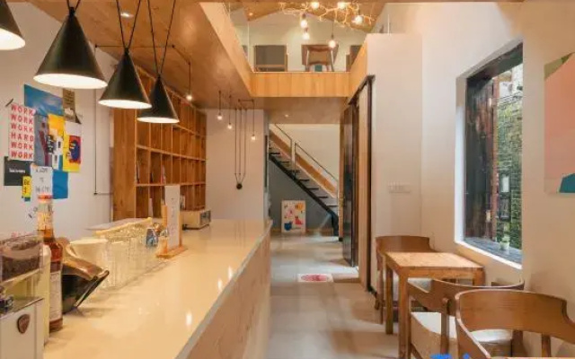 Shifang Chuanshe Boutique Inn