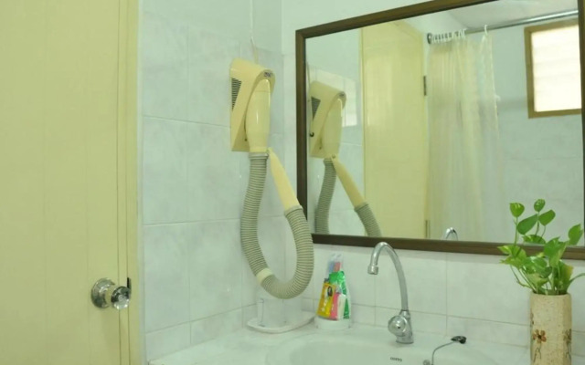 Phawana Sweet Hotel