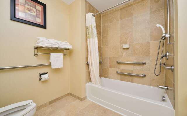 Hampton Inn Clarion