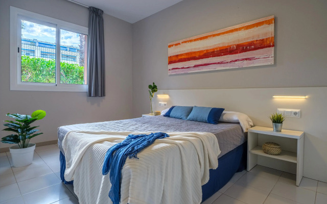 Apartamentos Estival Park