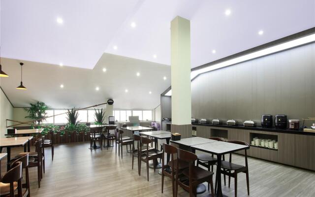 Hanting Hotel Changzhou Dinosaur Park