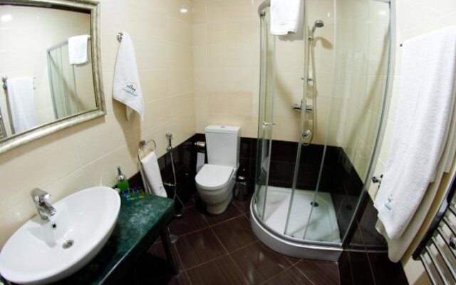 Vilesh Palace Hotel