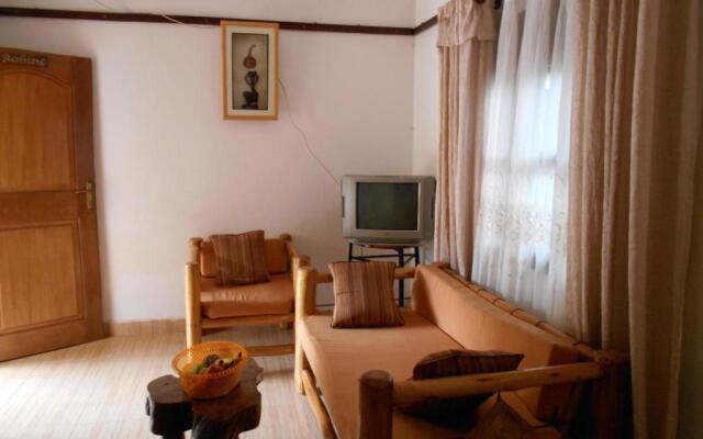 Chel and Vade Cottages