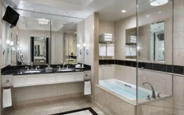 The Palazzo Prestige Club Lounge