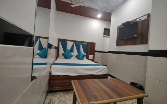 Hotel Tip Top Residency