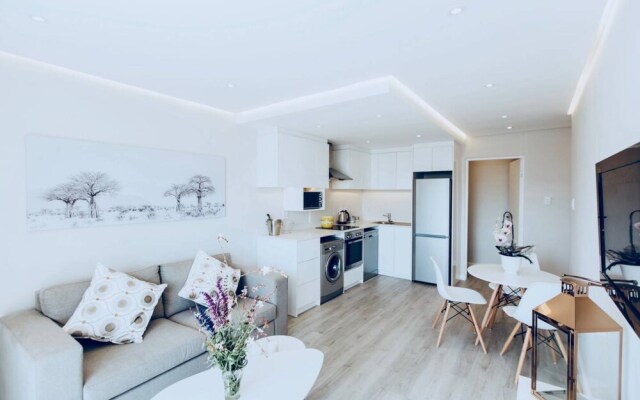 2 Bedroom Apartment in Green Point Cape Town