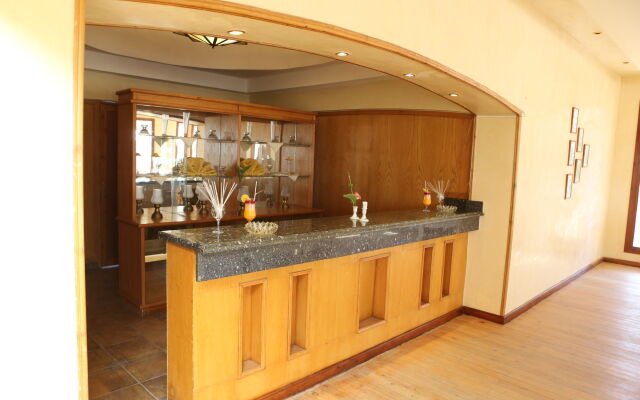 Club Reef Resort & Spa