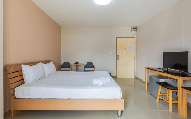 CK2 Hotel