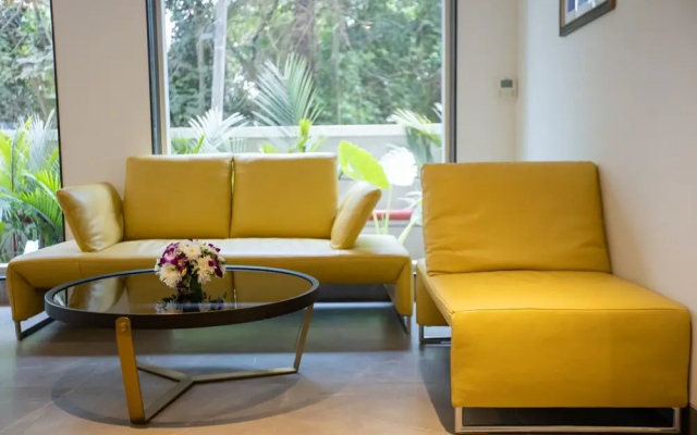 Artistry Suites