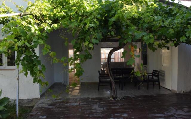 Sancti Petri House