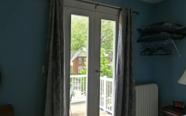 Ambassador B&B Guest Home