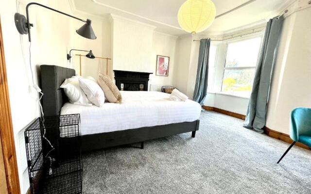 Whitchurch House by Switchback Stays