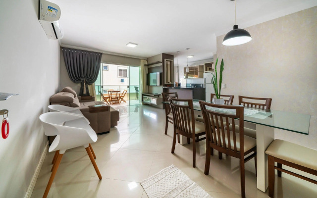 141 - Apto com vista mar, apenas a 50m da praia!