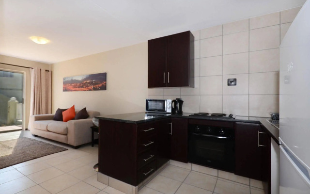 Jozi Apartments Radiokop