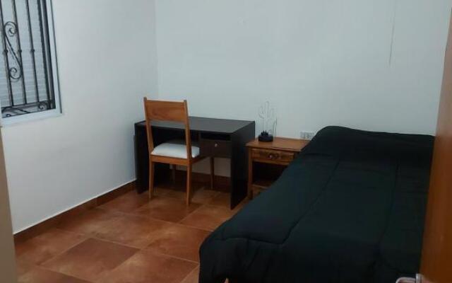 Casa/Departamento Planta Baja Amoblado Para 4 Personas