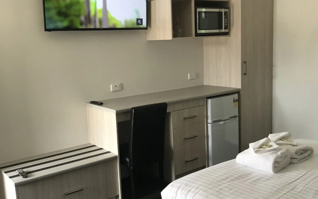 Kootingal Landview Motel