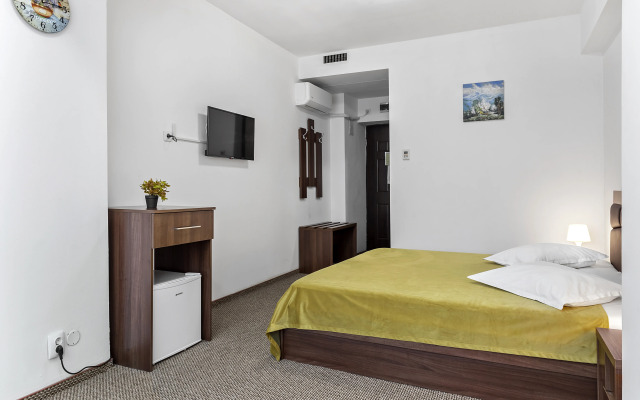 Lina Hotel