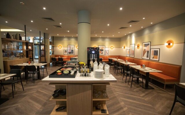 Adina Apartment Hotel Budapest