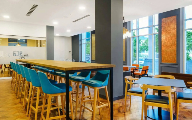 Le Port Apart Hotel
