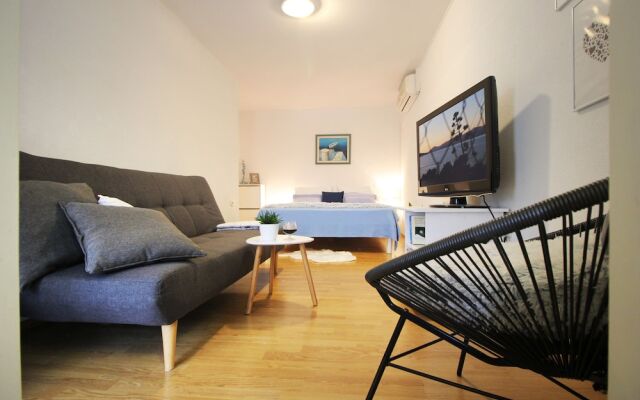 Apartmani Leo Marin