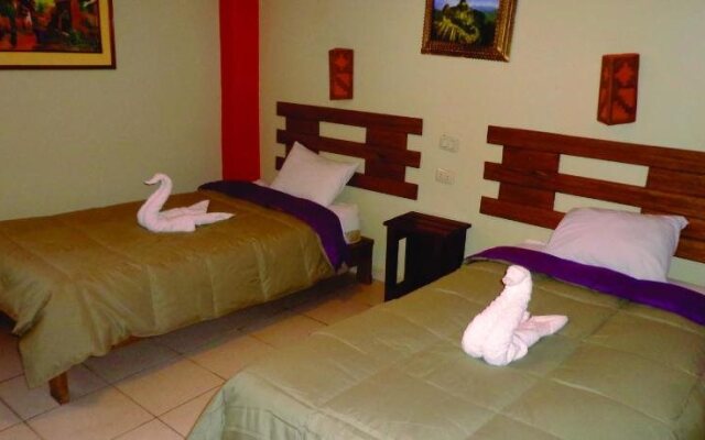 Hostal Pakarina