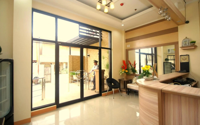 Anri Pension House