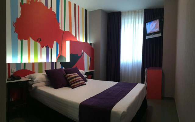 Hotel Indiana