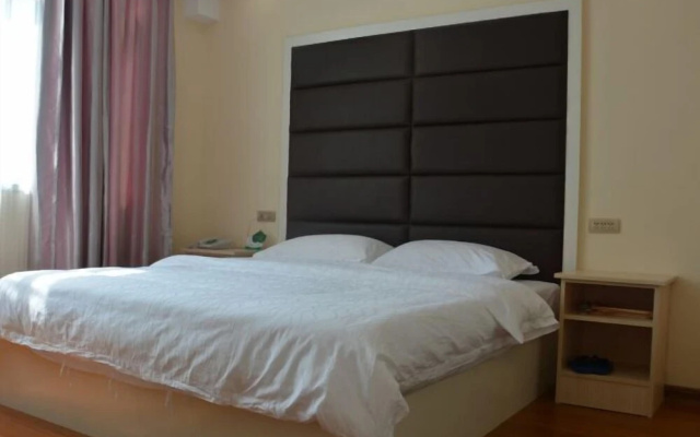 Hongtu Business Hotel – Guest Rooms – Qiandongnan