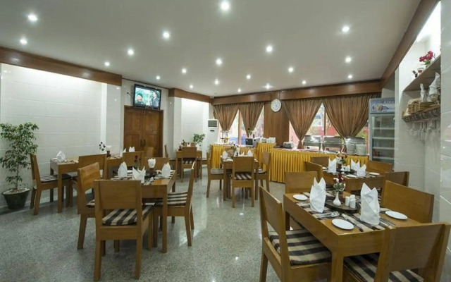 Crown Prince Hotel