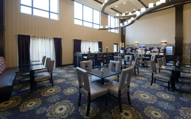 Holiday Inn Express Hotel & Suites Clearfield by IHG