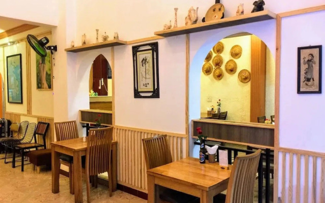 Chau Long Mini Hotel