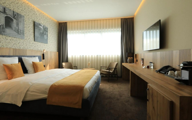Hotel Le 830