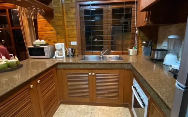 2 Bedoom Beach Front Villa Laem Noi SDV098-By Samui Dream Villas