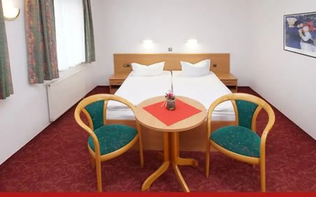 Hotel & Restaurant zur Linde