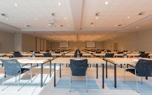 Crowne Plaza Utrecht - Central Station by IHG