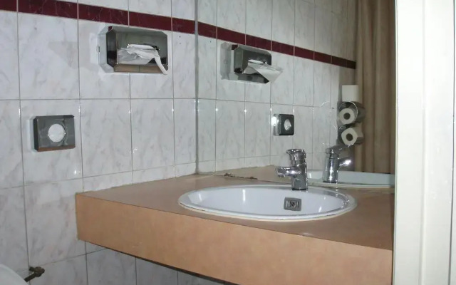 Hotel Manofa