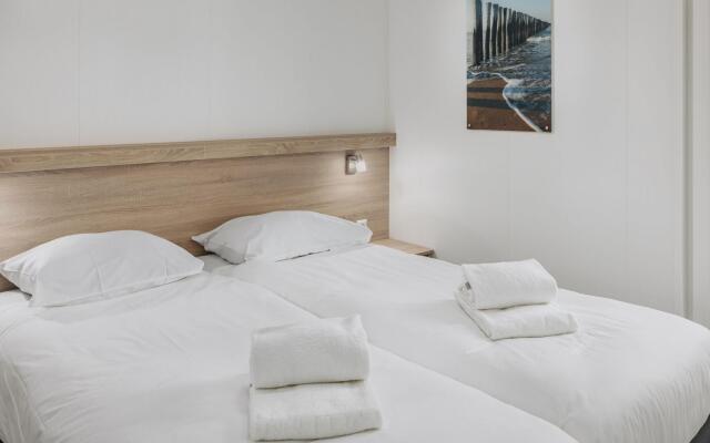 Modern Chalet With Dish Washer, Near Domburg