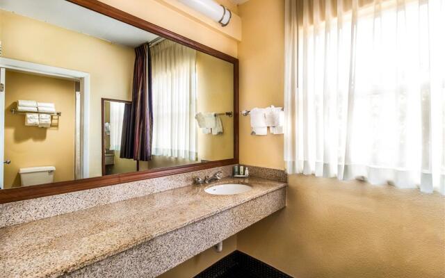 Quality Suites Orlando - Convention Center Area