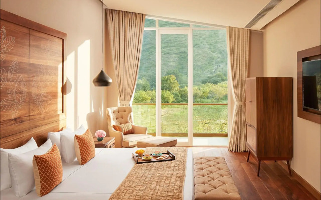 Taj Aravali Resort & Spa