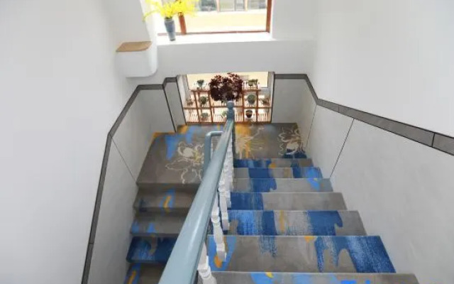 Zhang Licheng Family Hotel