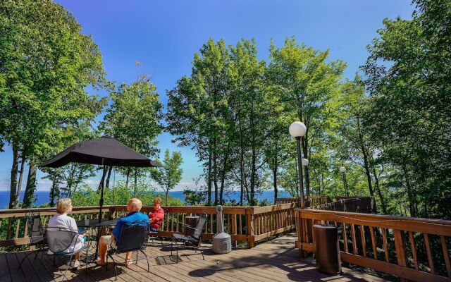 Leelanau Sands Casino & Lodge