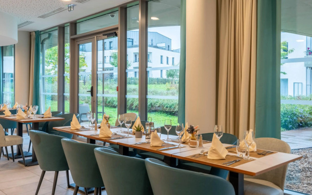 Quality Suites Nancy Zenith