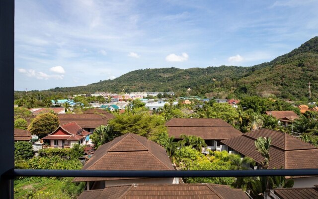 Tropical Hill Views Citygate Suite D609