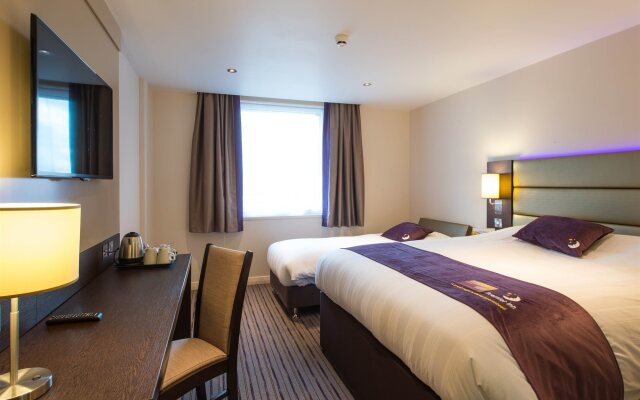 Premier Inn Manchester City West