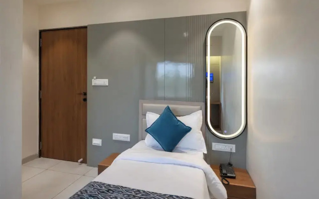 The Zuree Hotel