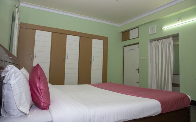 Hotel White House Inn By OYO Rooms