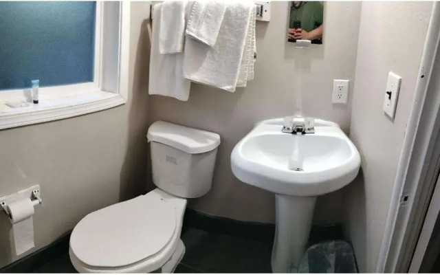 Budget Lodge Portland Southwest