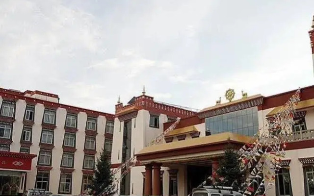 Shangri-la Zhaxidele Hotel